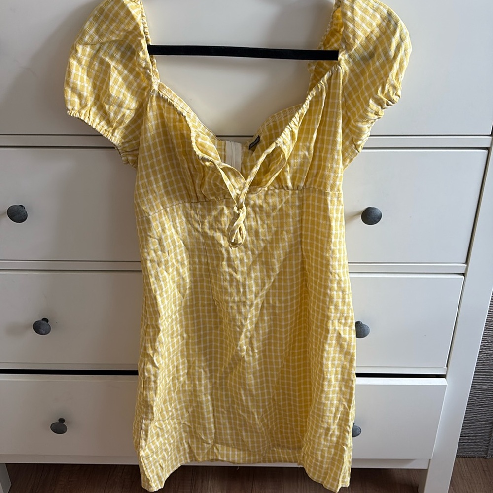 Women’s yellow dress